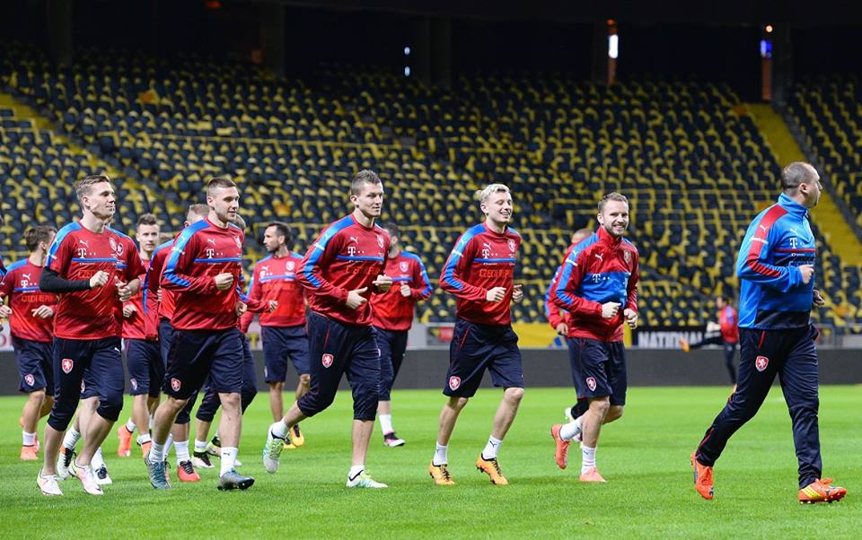 Češi na úvod šampionátu podlehli Španělsku