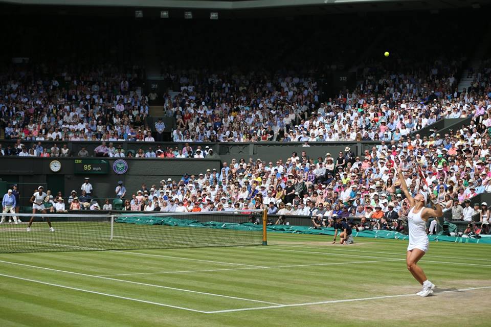 Finále ženské čtyřhry bude Serena Williamsová vs. Kerberová