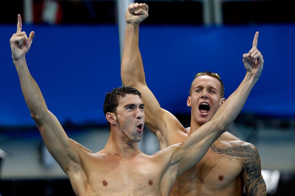 Phelps má 19. zlatou, Brazílie nedala branku Iráku a Djokovič končí v prvním kole